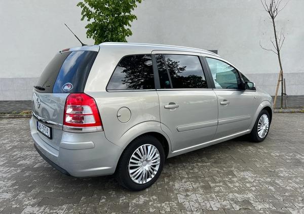 Opel Zafira cena 16900 przebieg: 214000, rok produkcji 2008 z Warszawa małe 254